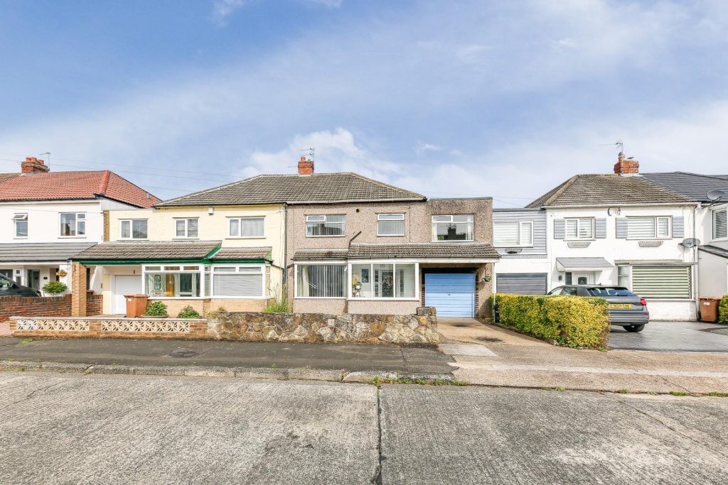 Reynolds Avenue, West Moor, NE12