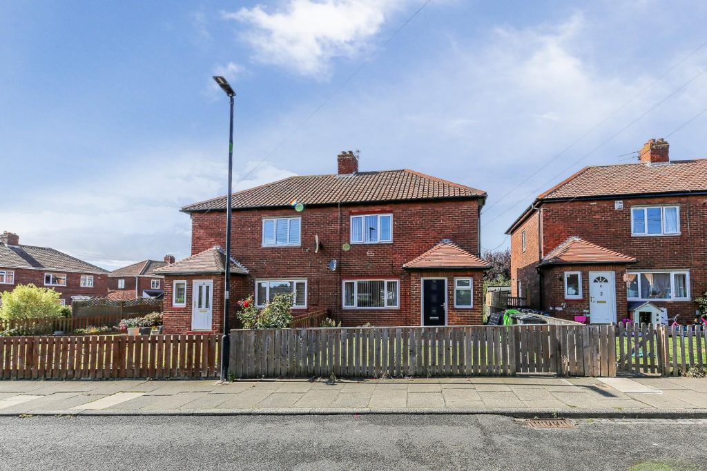 Felton Drive, Forest Hall, NE12