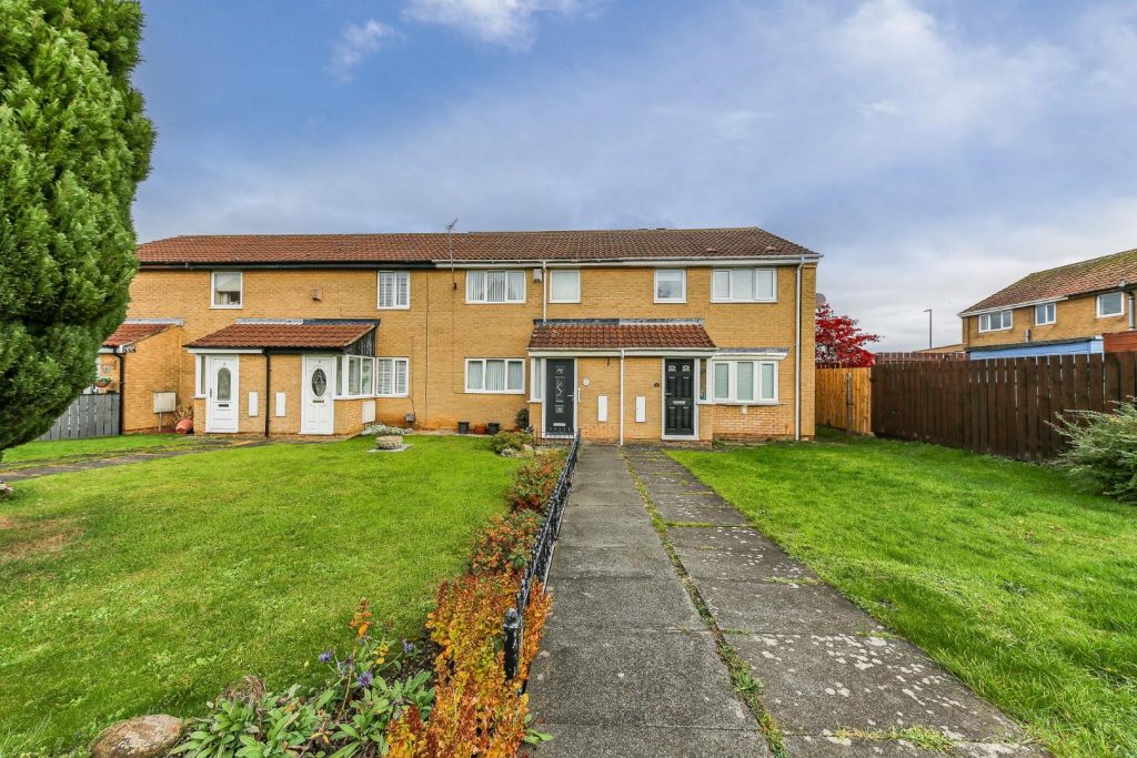 Amberley Chase, Killingworth, NE12