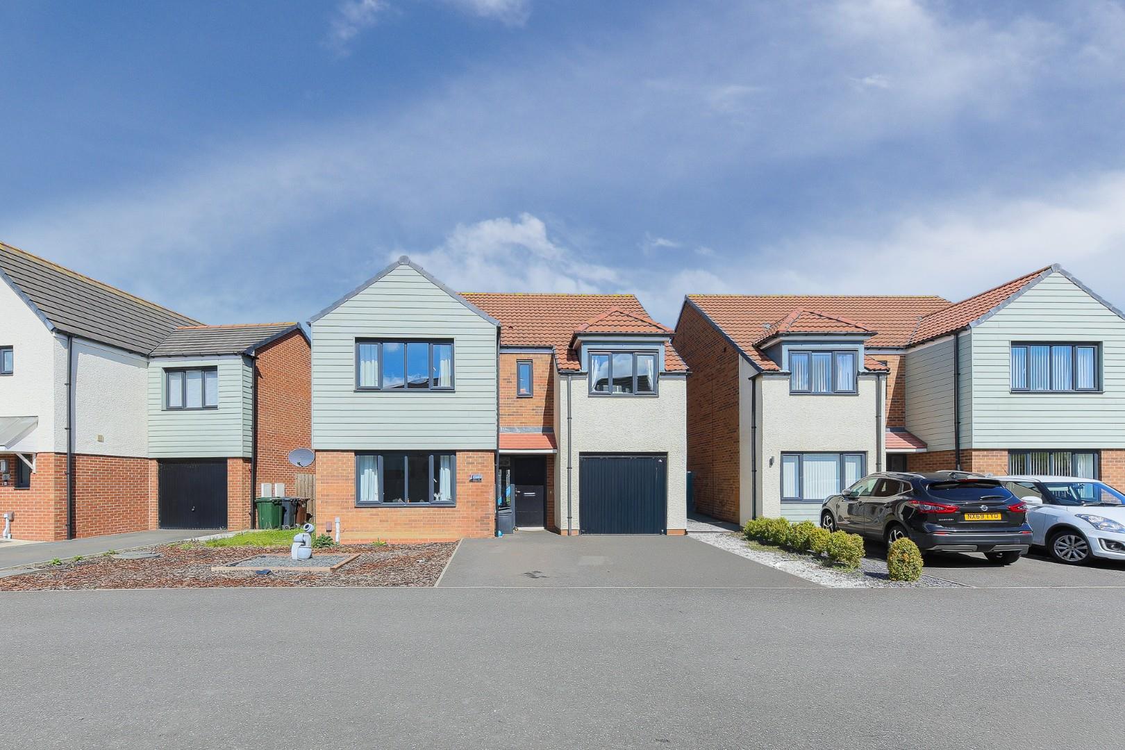Pedlars Close, Holystone, NE27