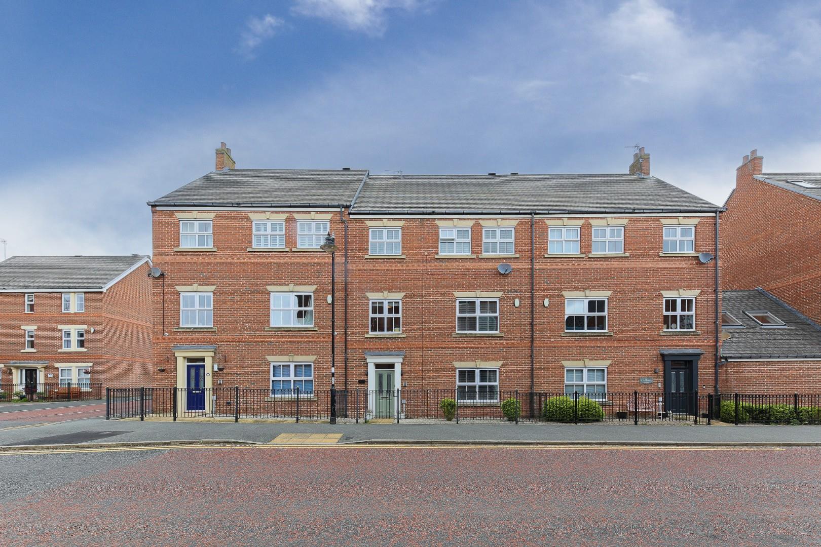 Featherstone Grove, Great Park, NE3