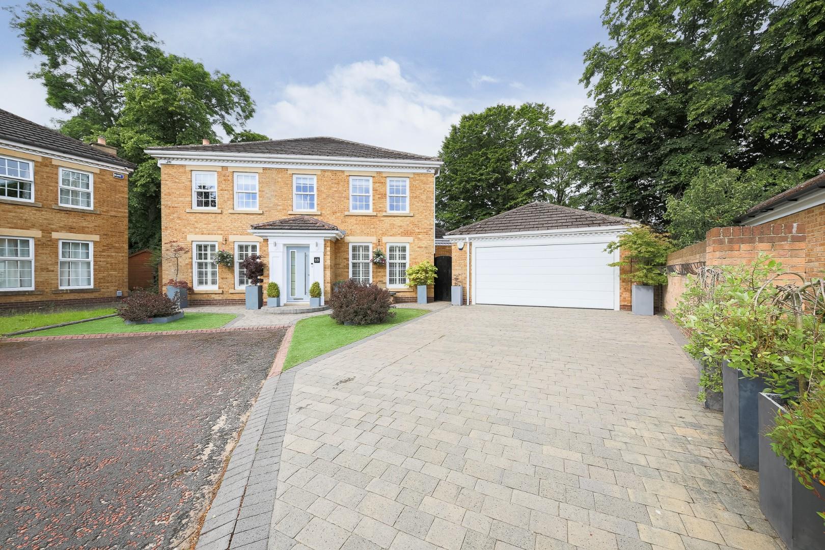 Denewood, Forest Hall, NE12