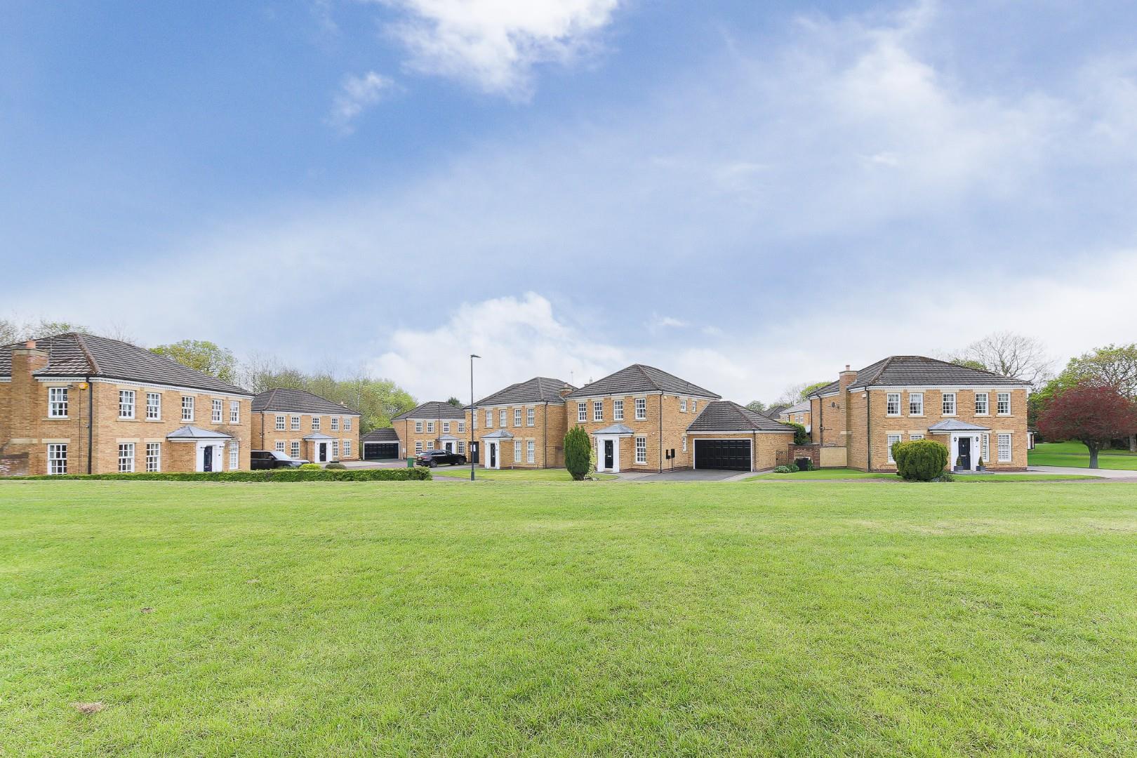 Denewood, Forest Hall, NE12