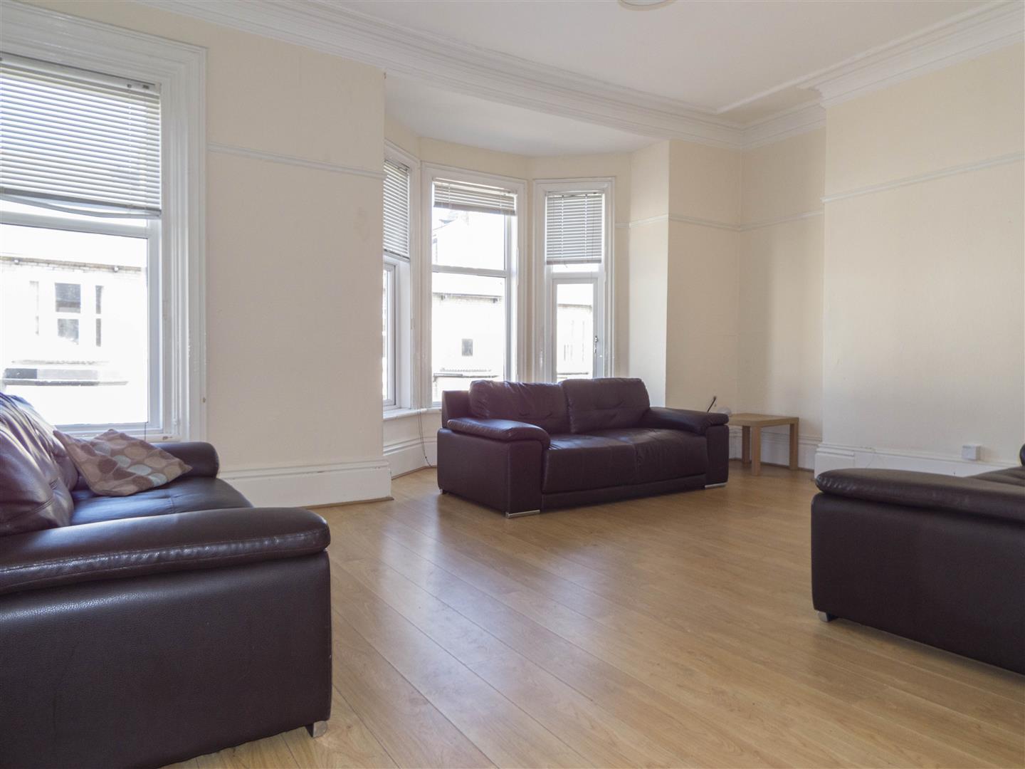Devonshire Place – 6 Bedrooms – £140PPPW