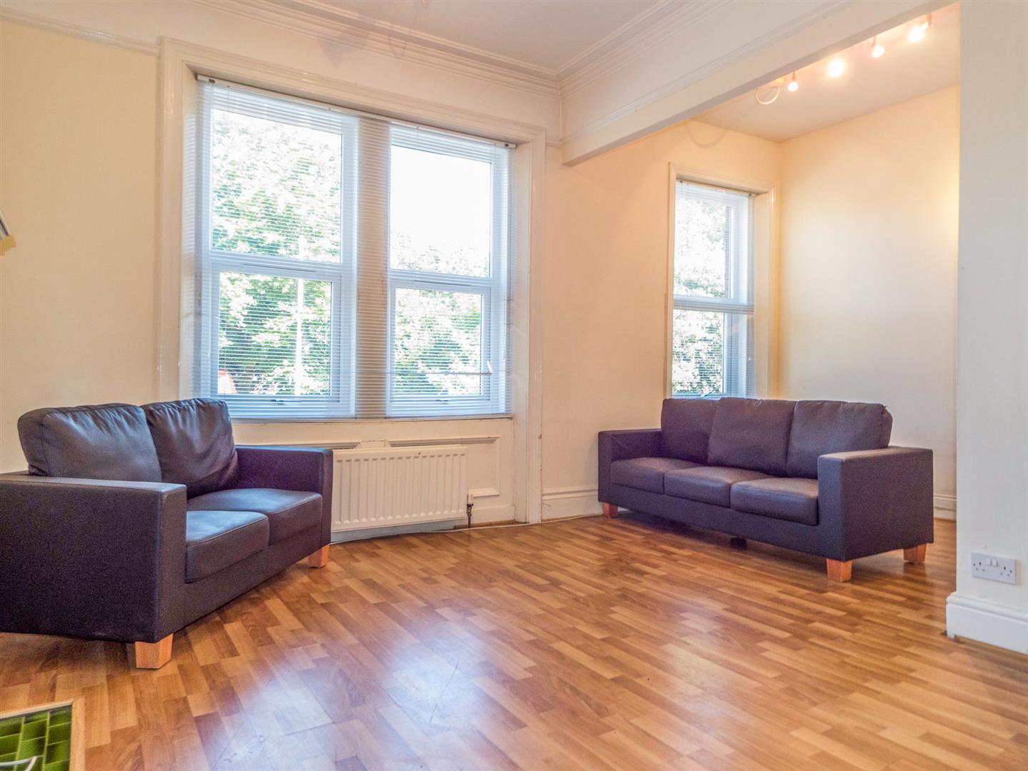 Rosebery Crescent – 5 Bedrooms – £125PPPW